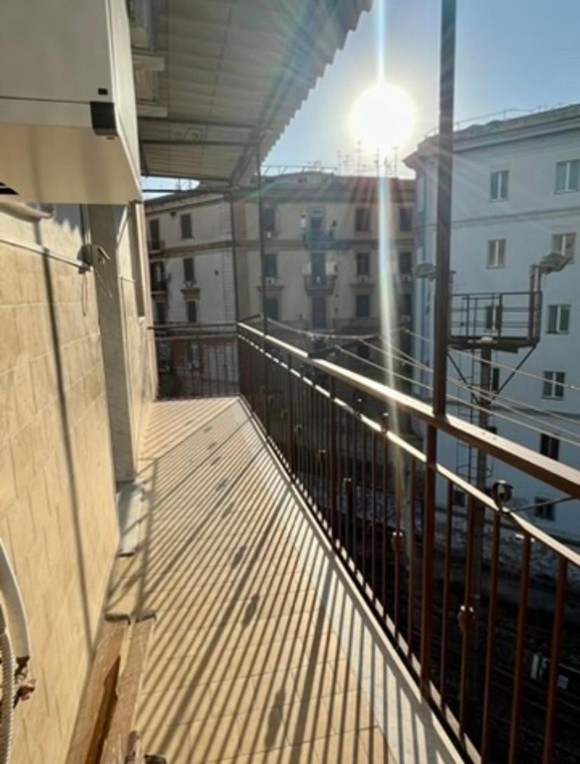 Napoli Sunny Charme Lägenhet Exteriör bild